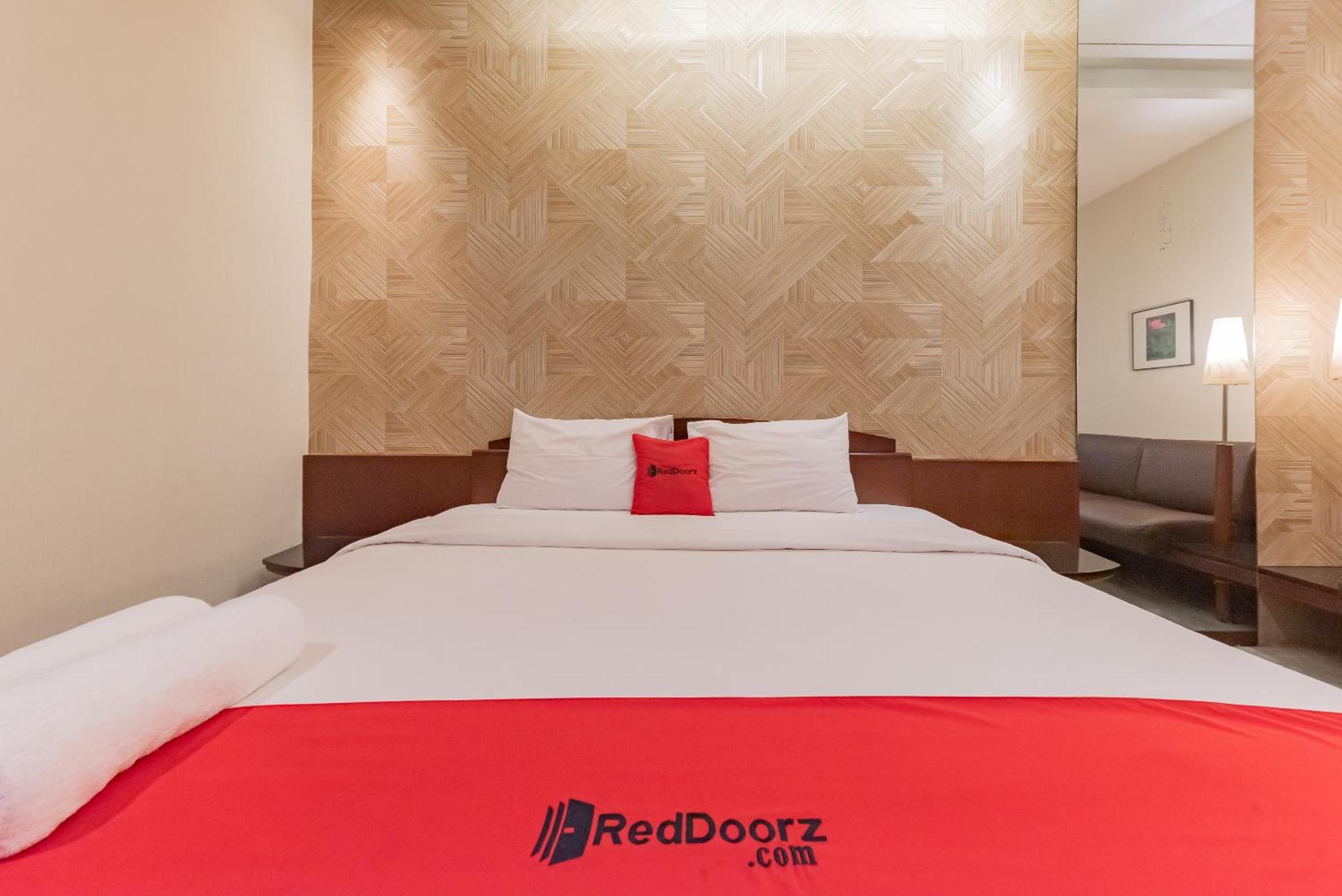 Reddoorz Plus @ Cipaganti Street 3 Bandung Exterior foto
